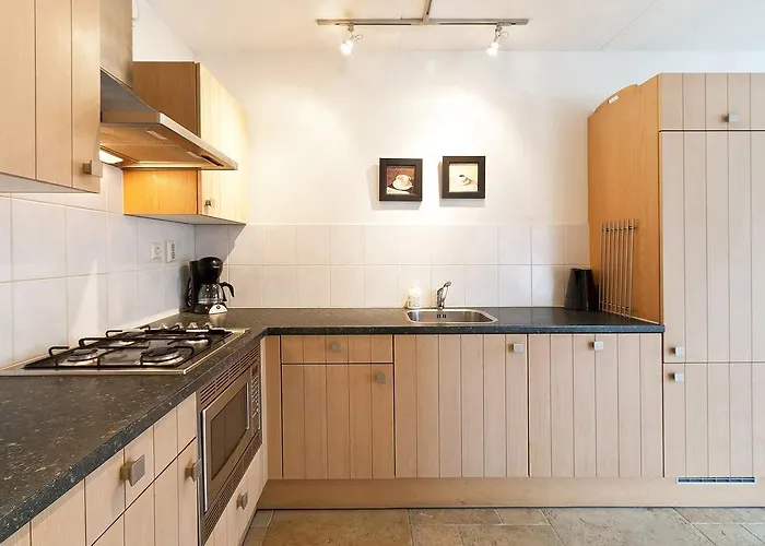 Jaktstuga Boathouse Suburban Amsterdam